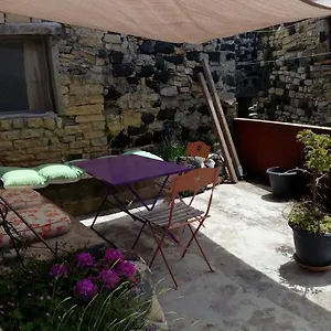  Appartement Ruelles Et Terrasses